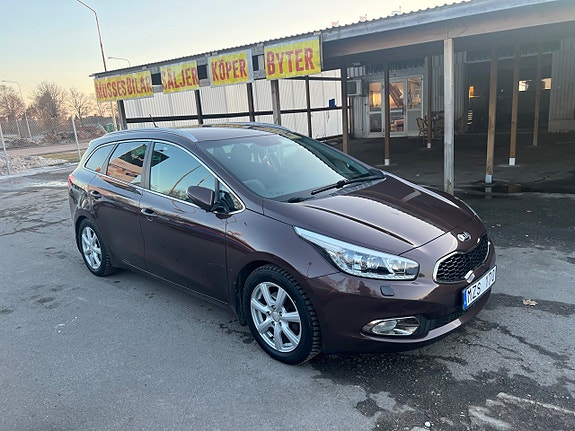 Kia Ceed 3 of 13
