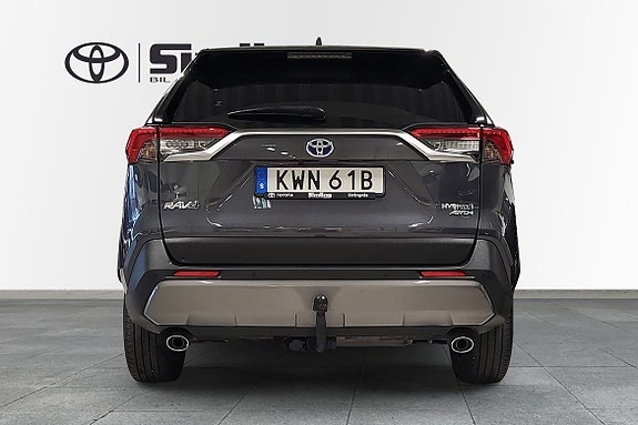Toyota RAV4 5 of 15