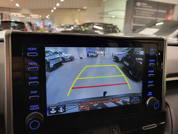 Toyota RAV4 13 of 15