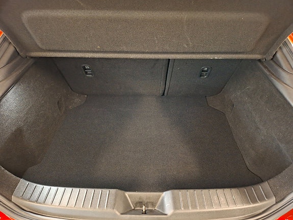 Mazda 3 8 of 8