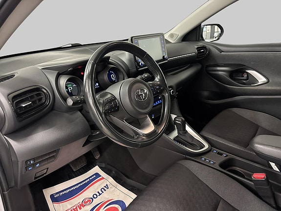 Toyota Yaris 14 of 20