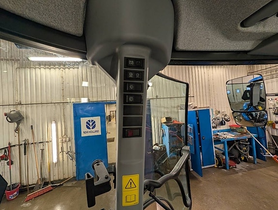 New Holland T 5.115 DC 9 of 9