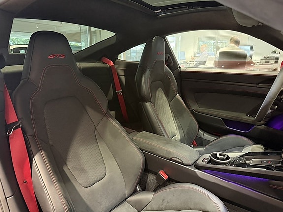 Porsche 911 Carrera GTS 23 of 23