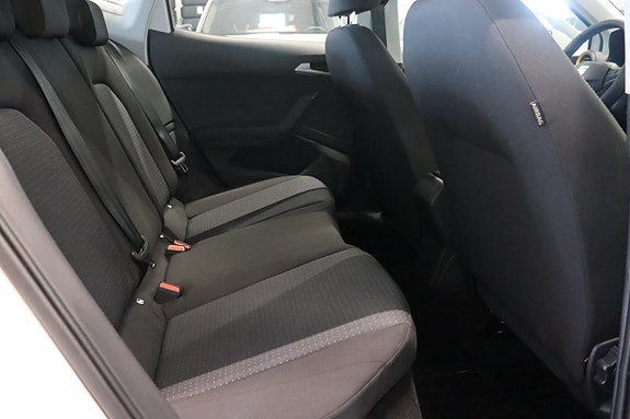 Seat Arona 10 of 25