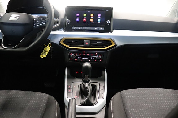 Seat Arona 13 of 25