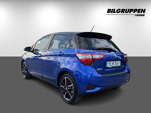 Toyota Yaris 6 of 16