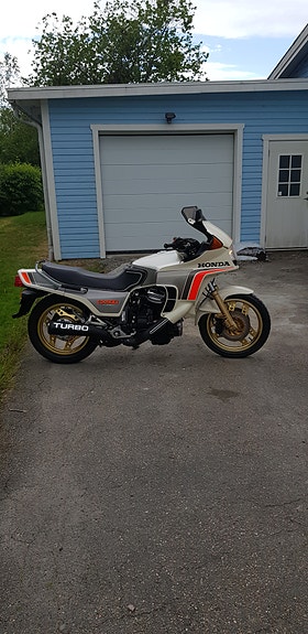 Honda CX 500 T PC03 2 of 9