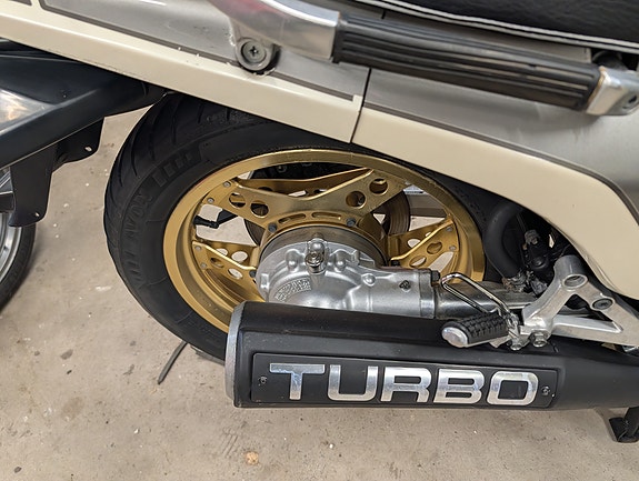 Honda CX 500 T PC03 4 of 9