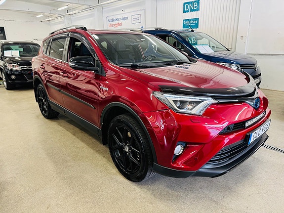 Toyota RAV4 13 of 24