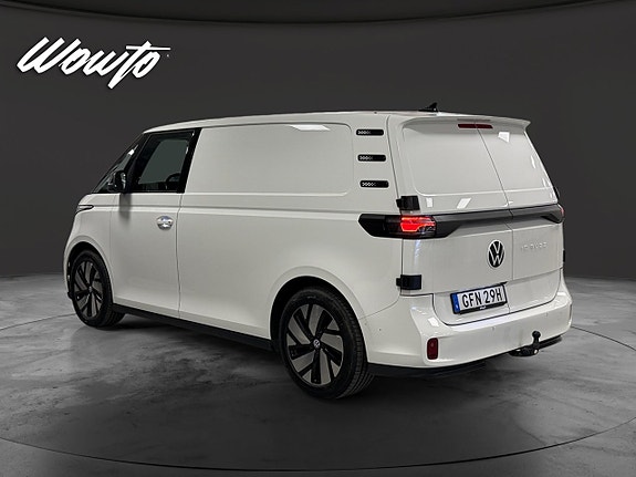 Volkswagen ID. Buzz 6 of 19