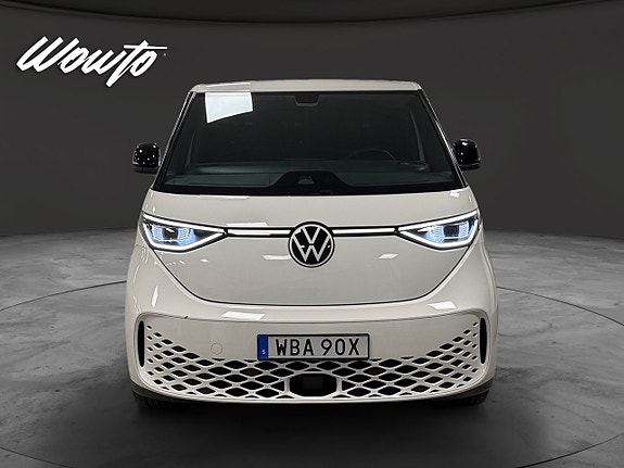 Volkswagen ID. Buzz 2 of 19