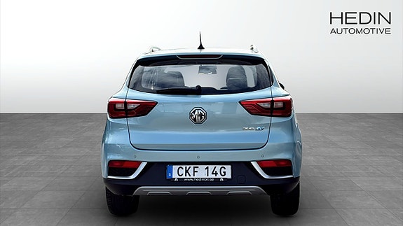 MG ZS 7 of 9