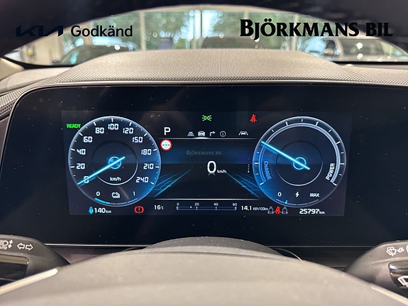 Kia Niro 10 of 14