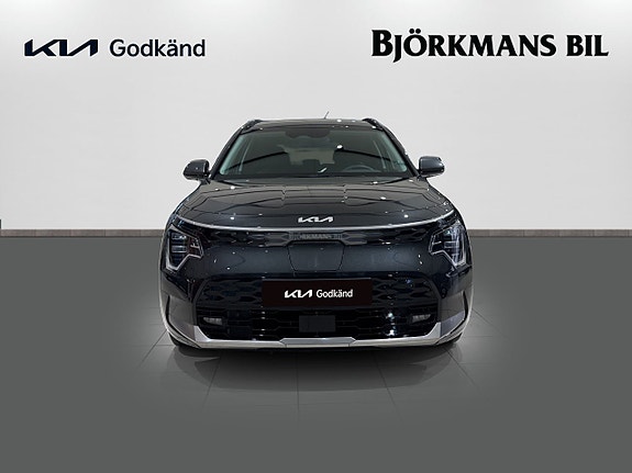 Kia Niro 2 of 14