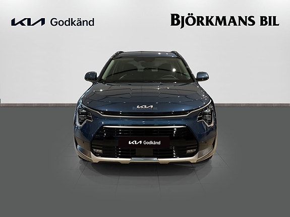Kia Niro 2 of 14