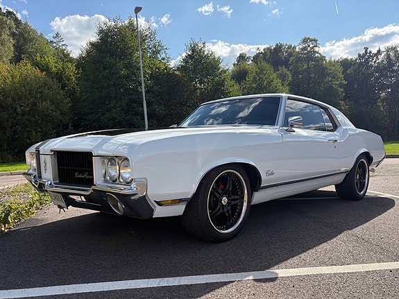 Oldsmobile Cutlass 6 of 10