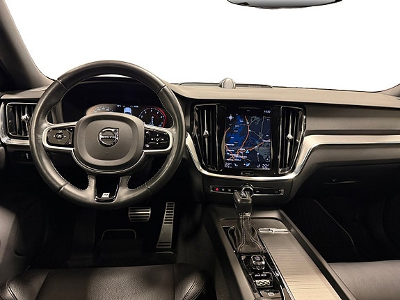 Volvo V60 13 of 19