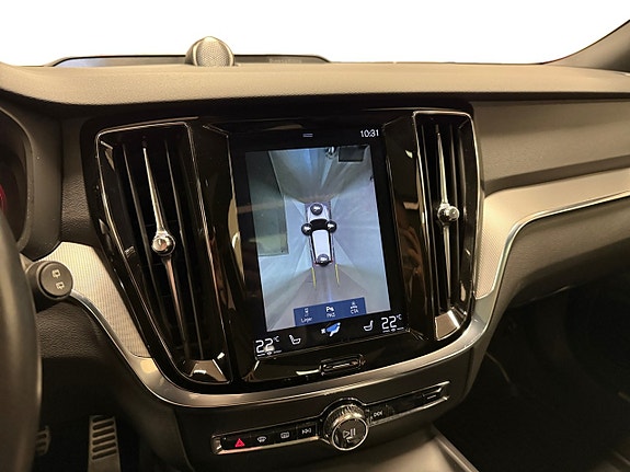 Volvo V60 15 of 19
