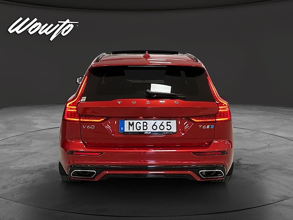 Volvo V60 5 of 19