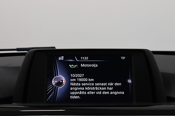 BMW 320d 16 of 23
