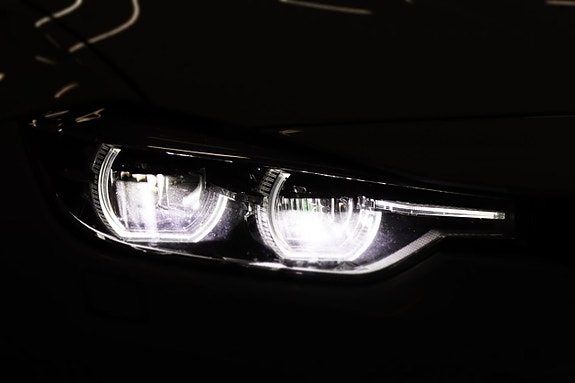 BMW 320d 8 of 23