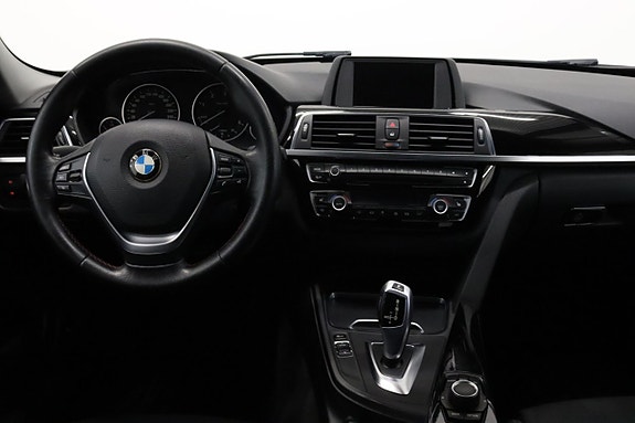 BMW 320d 11 of 23