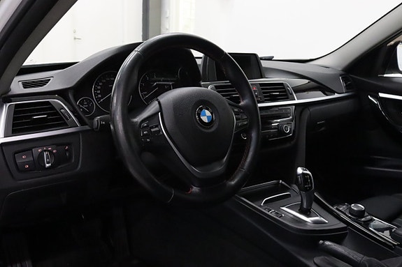 BMW 320d 10 of 23