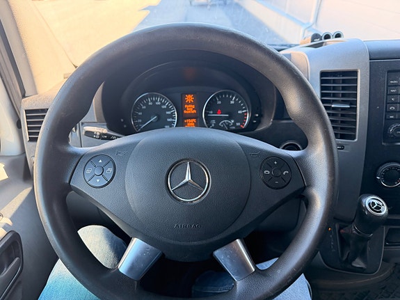Mercedes-Benz Sprinter 316 18 of 24