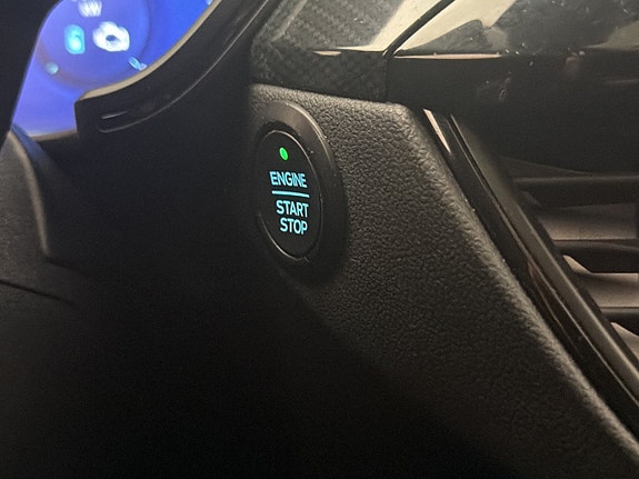 Ford Kuga 18 of 30