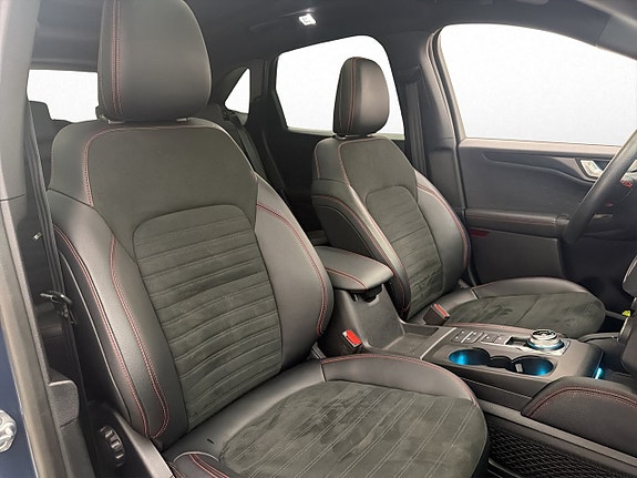 Ford Kuga 26 of 30