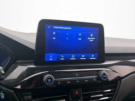 Ford Kuga 22 of 30