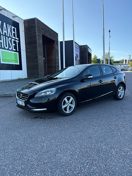 Volvo V40 5 of 8