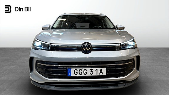 Volkswagen Tiguan 4 of 21