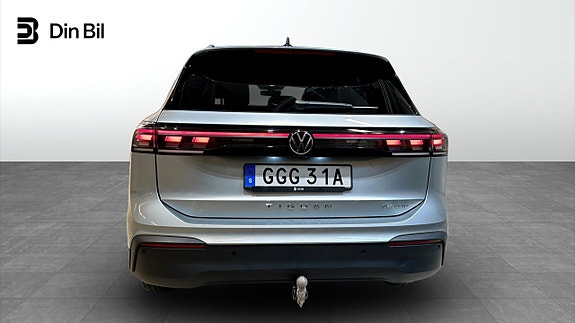 Volkswagen Tiguan 5 of 21
