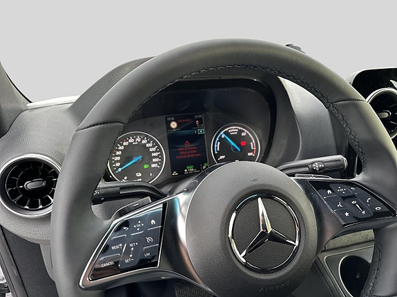 Mercedes-Benz eSprinter 414 4 of 9
