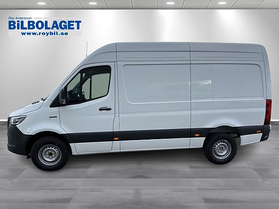 Mercedes-Benz eSprinter 414 2 of 9