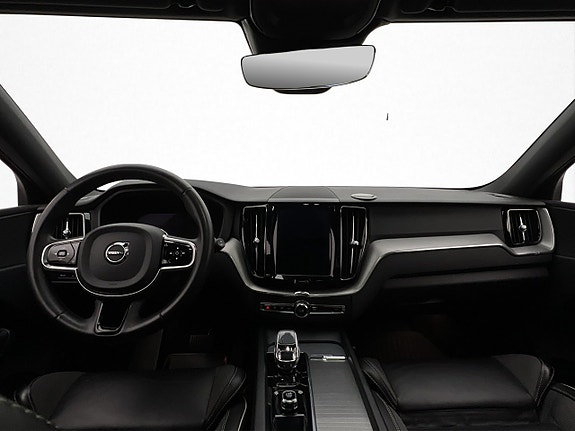 Volvo XC60 26 of 30