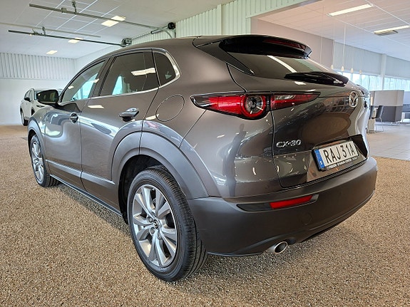 Mazda CX-30 5 of 9