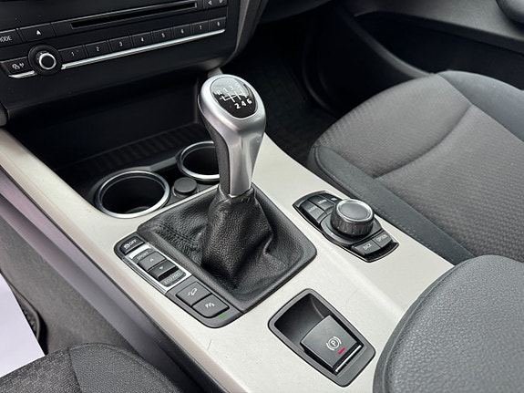 BMW X3 11 of 16
