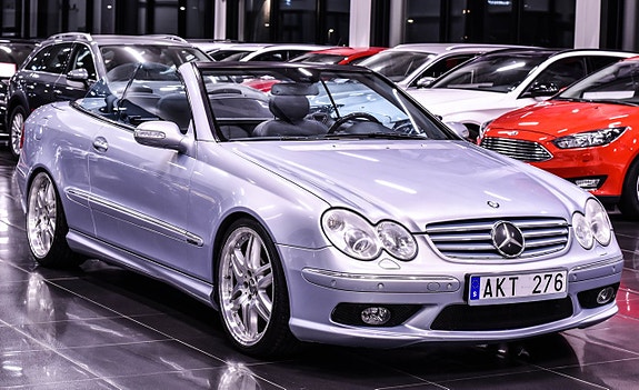 Mercedes-Benz CLK320 6 of 12