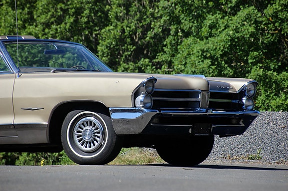 Pontiac Bonneville 8 of 30