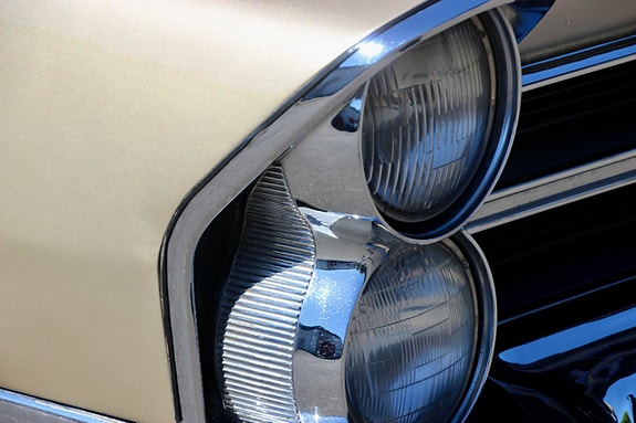 Pontiac Bonneville 20 of 30