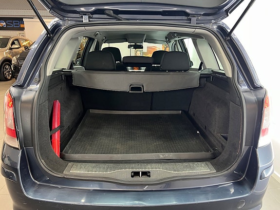 Opel Astra 12 of 26