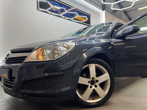 Opel Astra 8 of 26