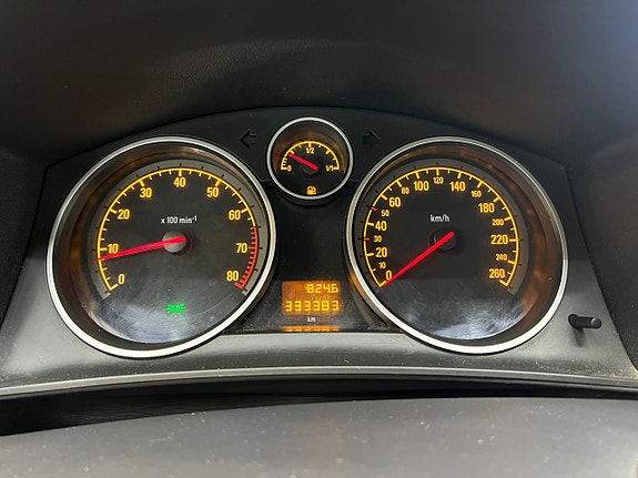 Opel Astra 20 of 26