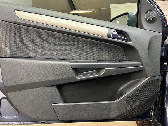 Opel Astra 21 of 26