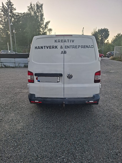 Volkswagen Transporter 4 of 6