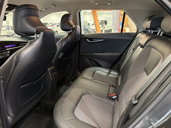 Kia Niro 9 of 14