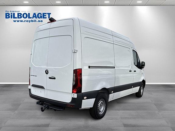 Mercedes-Benz eSprinter 314 3 of 9