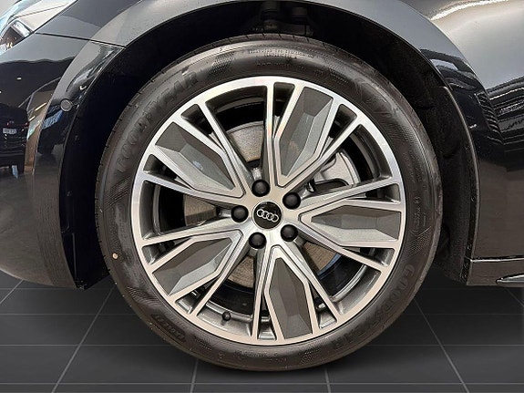 Audi A5 7 of 23